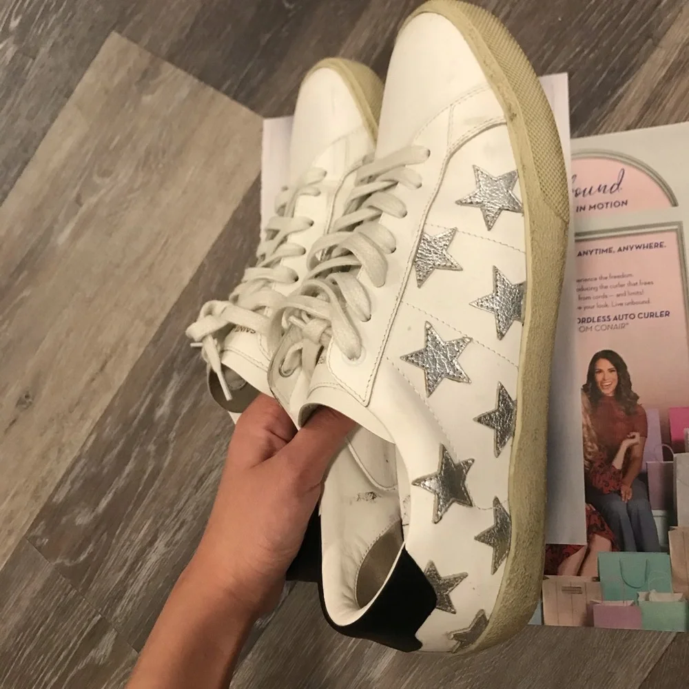 YSL Saint Laurent Stars Leather Sneakers - Picture 7 of 12